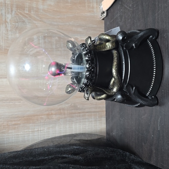 GOTH Glam GOLD Snake plasma ball globe - Picture 4 of 7